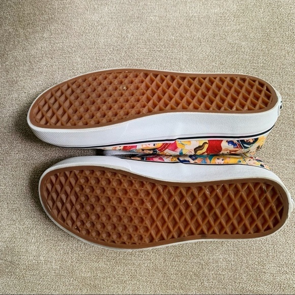Vans Disney Princess Low Sneaker Size 6 - Picture 9 of 11